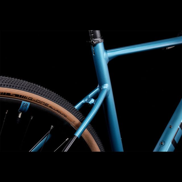 CUBE Nuroad 2022 gravel grinder